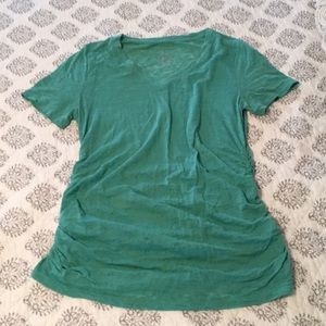 Liz Lange maternity burn out v-neck tee - S